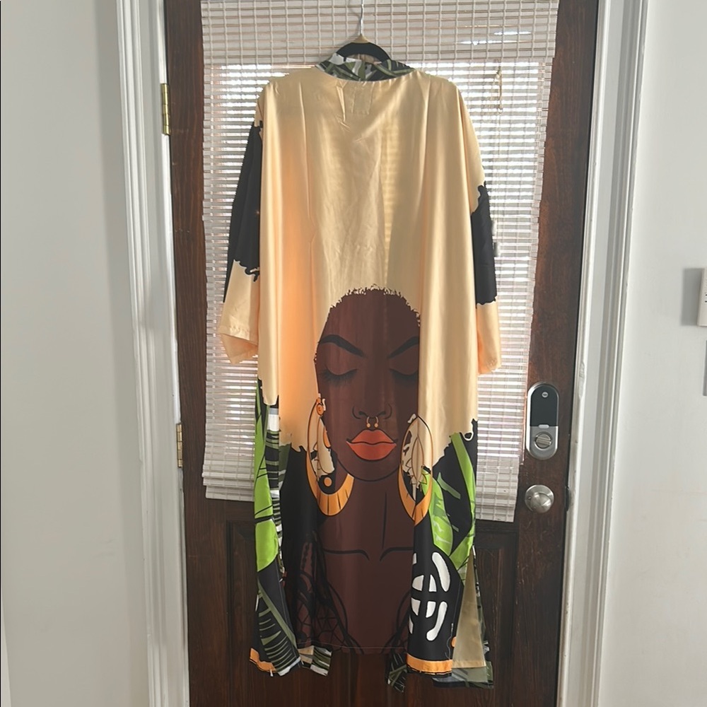 Elegant Cream and Black Women’s Kaftan